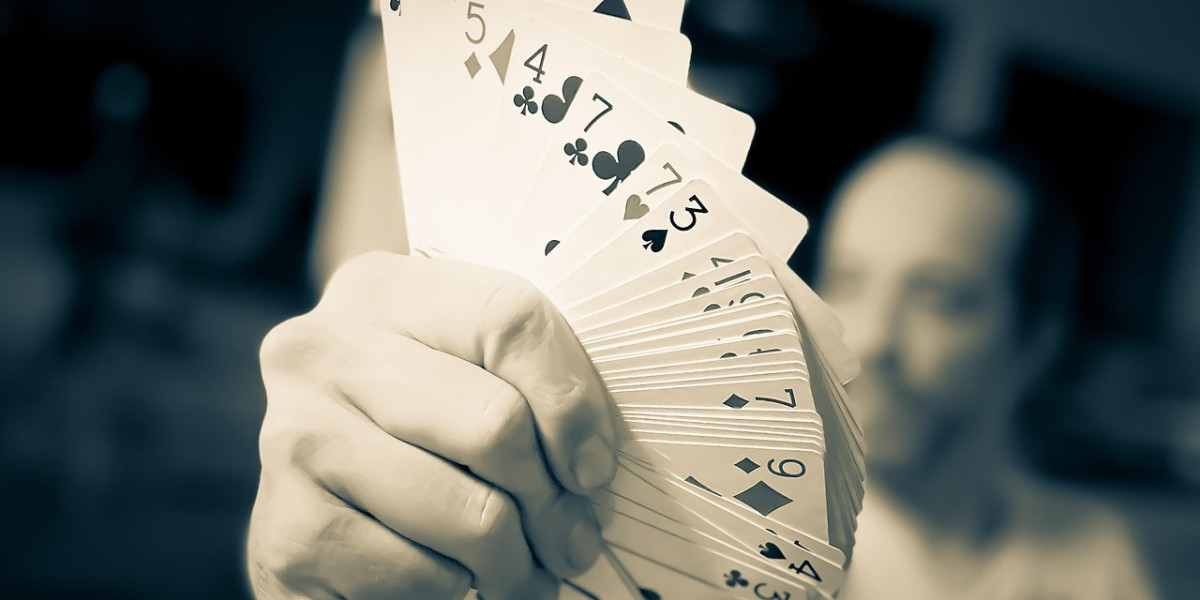 Die Zukunft des Glücksspielmarketings: Innovative Strategien zur Spielerbindung und -akquise in Online-Casinos im Jahr 2