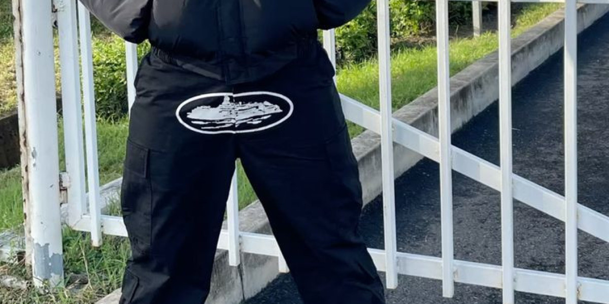 Corteiz Cargos – Build Better Looks with Bold Style